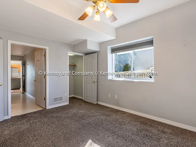4715 Paramount Pl — Photo 14