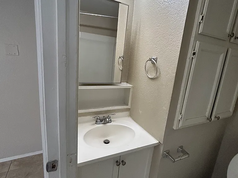 4002 W Tonto St #2 — Photo 3