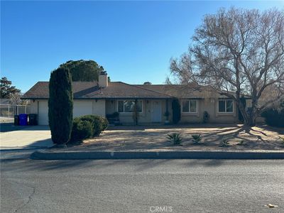 22545 South Rd, Apple Valley, CA, 92307