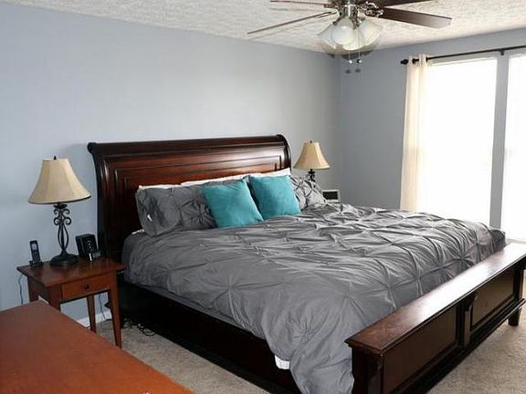 3rd image of 3894 Driscoll Ct