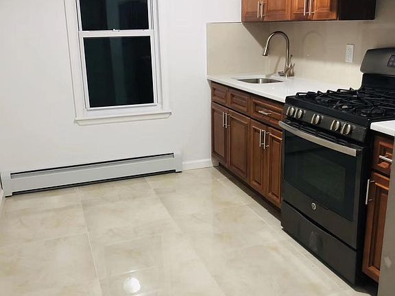 4th image of 4519 171st Pl Floor 2