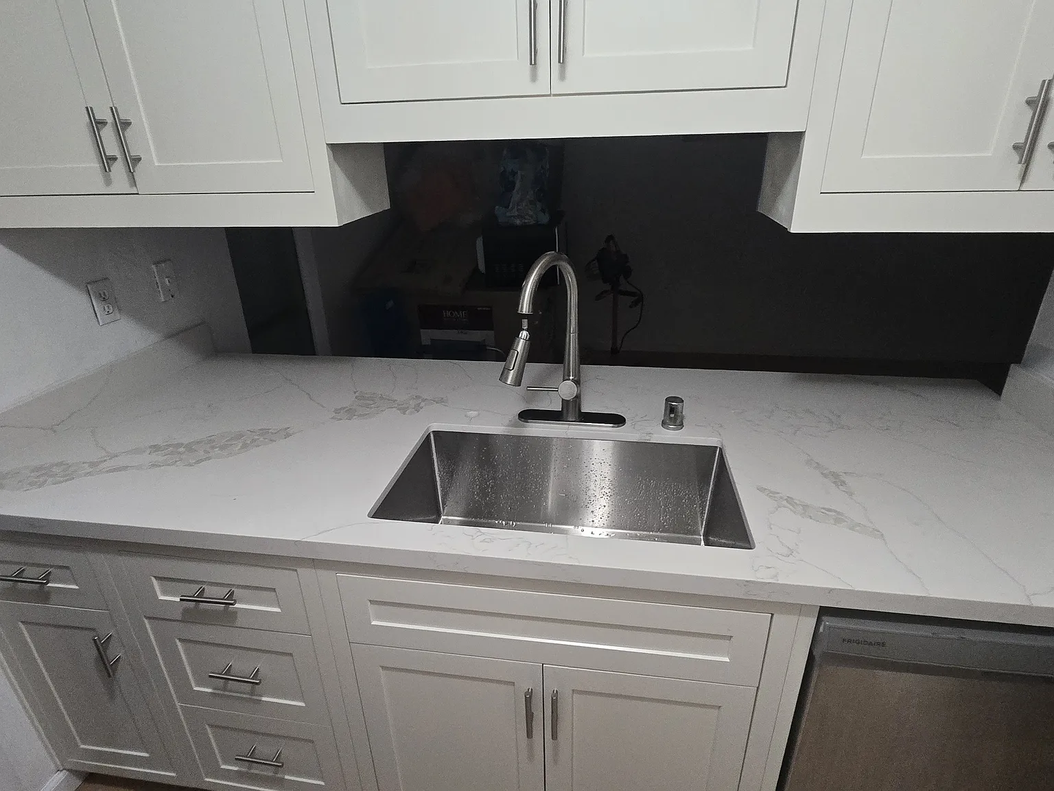 2 bed, 1.5 bath, 1006 sqft, $2,598 — Photo 4