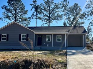 1497 Woodvalley Dr, Douglas, GA 31535