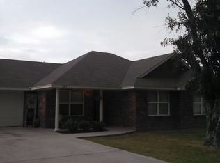 409 E Avenue F, Rosebud, TX 76570