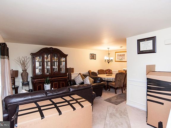3rd image of 338 Harry S Truman Dr Unit 240