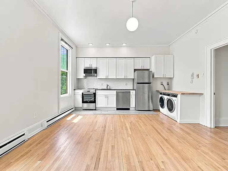 2107 Green St #2FF — Photo 10