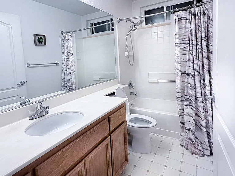 104 Windjammer Ct — Photo 21
