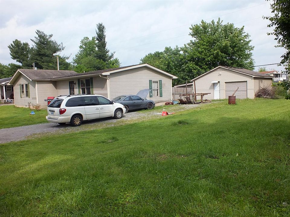 2nd image of 35 McDowell Rd