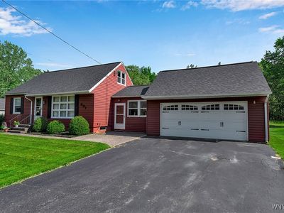 801 Klein Rd, Buffalo, NY, 14221