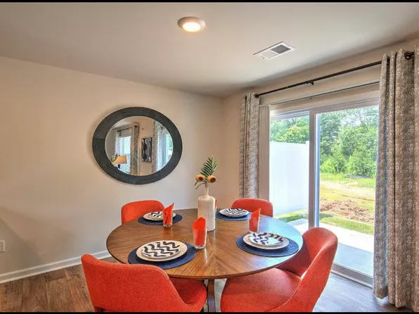103 Oakmont Valley Trl, Seneca, SC 29678