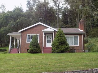 515 S Gosser Hill Rd, Leechburg, PA 15656