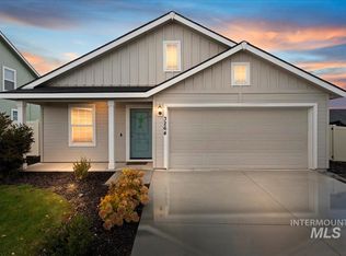 3264 E Mossy Rock Ct, Nampa, ID 83686