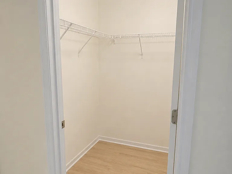 15657 Palfrey Chase Dr — Photo 23