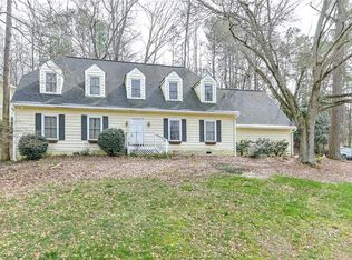 9520 Martin Rd, Roswell, GA 30076