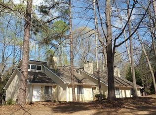 966 Amberly Dr APT B, Norcross, GA 30093