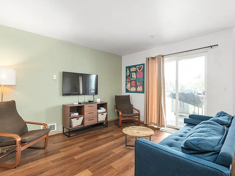 853 Ocean Shores Blvd NW #4 — Photo 2