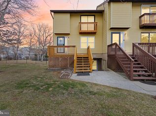 11474 Laurelwalk Dr, Laurel, MD 20708