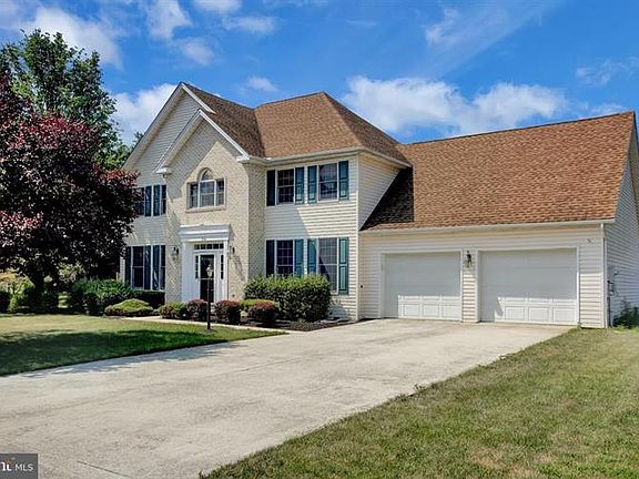4th image of 304 Niblick Ct