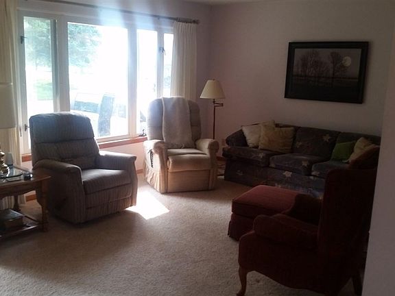 2nd image of 542 5th Ave SE