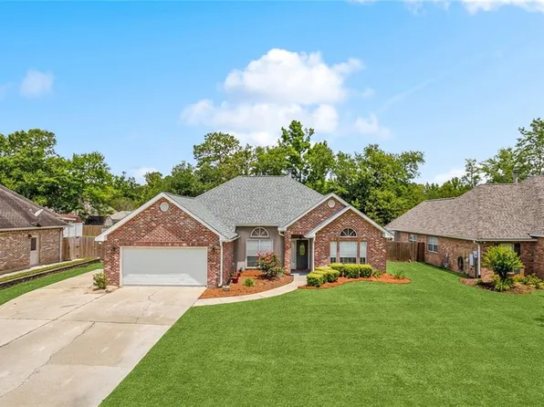369 Sioux Dr, Abita Springs, LA 70420