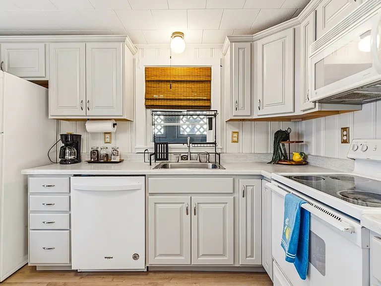 116 Railroad Ave #3 — Photo 16