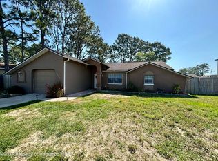 3280 Montano Ave, Spring Hill, FL 34609