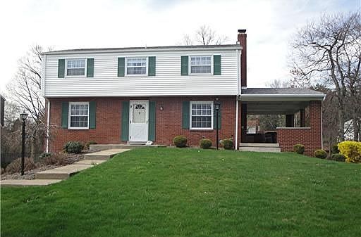 1st image of 2709 Oakmoor Dr