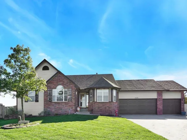 3100 Country Ln, Augusta, KS 67010