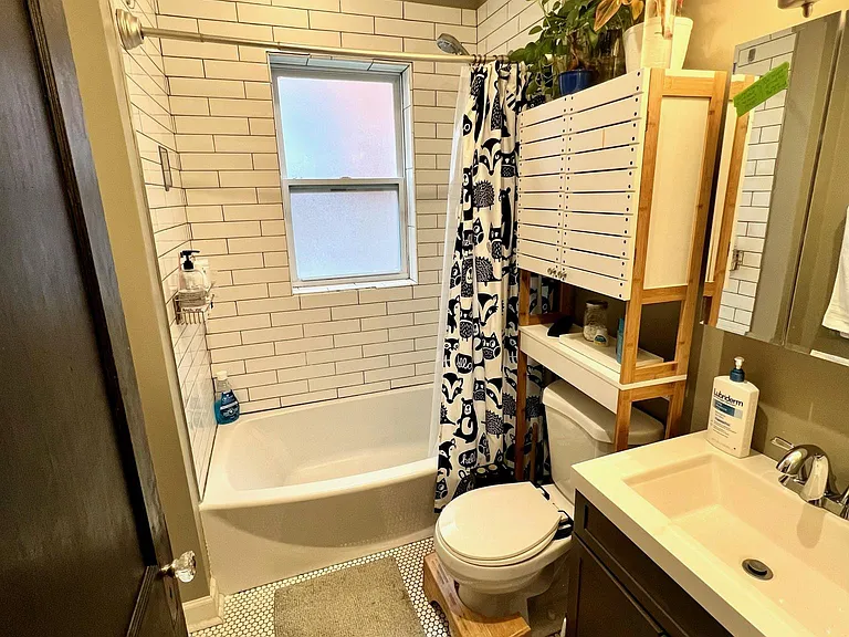 3954 Miami St #1E — Photo 8