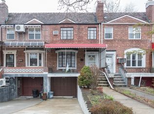 14646 61st Rd, Flushing, NY 11367