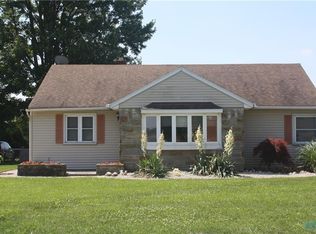 712 W Elmore Eastern Rd, Elmore, OH 43416