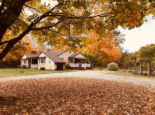 16 Fisher Ln, Hampden, MA 01036