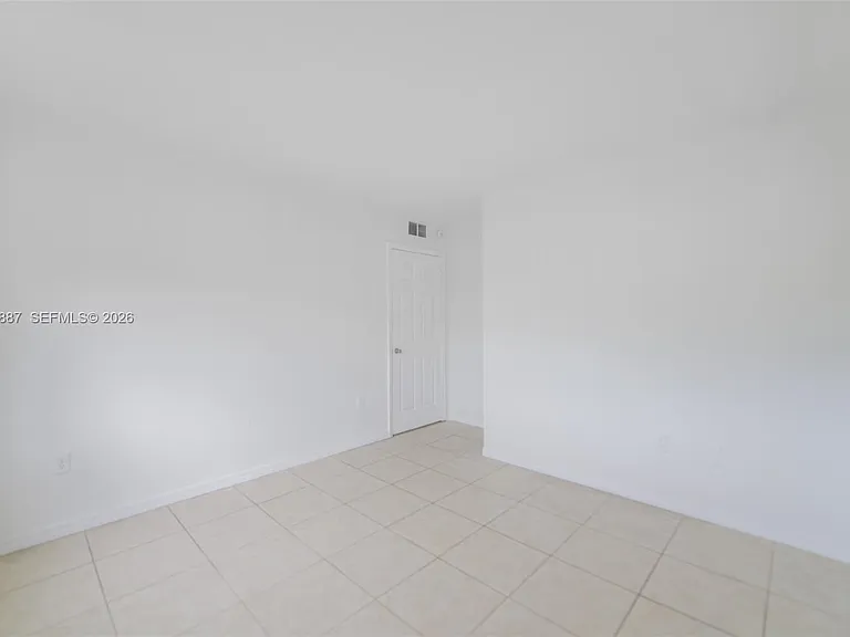 7737 SW 88th St #C312 — Photo 15