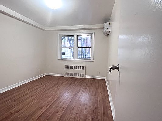 5th image of 101-26 Nicolls Ave #1