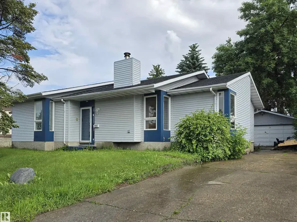 122 Harrison Dr NW, Edmonton, AB T5A 2R4