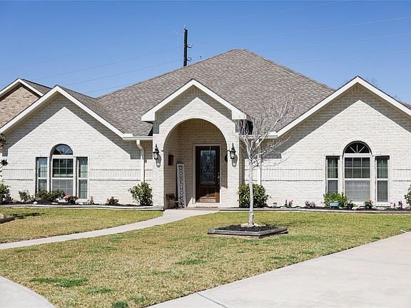 3rd image of 6438 Grapevine Bnd