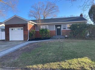 1491 Peninsula Blvd, Hewlett, NY 11557
