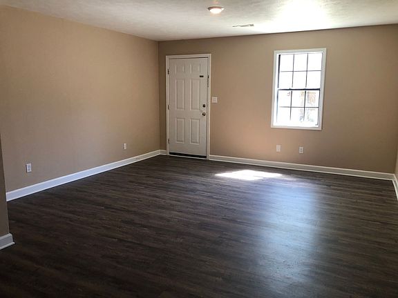 2nd image of 17 Tina Dr #0