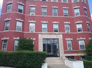 9 Summit Ave APT 8A, Brookline, MA 02446