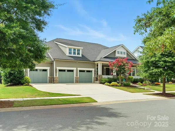 11926 Tree Sparrow Rd, Charlotte, NC 28278