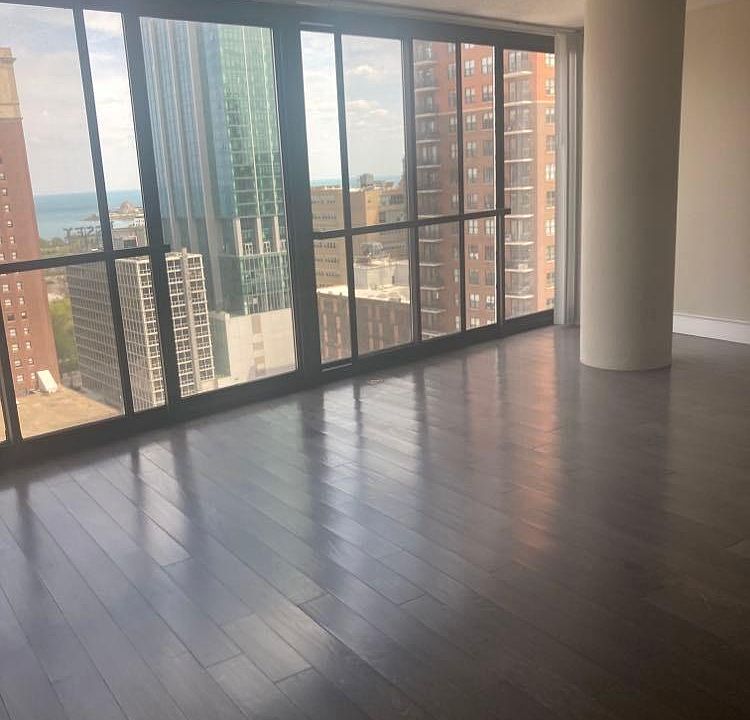 1st image of 40 E 9th St #2909