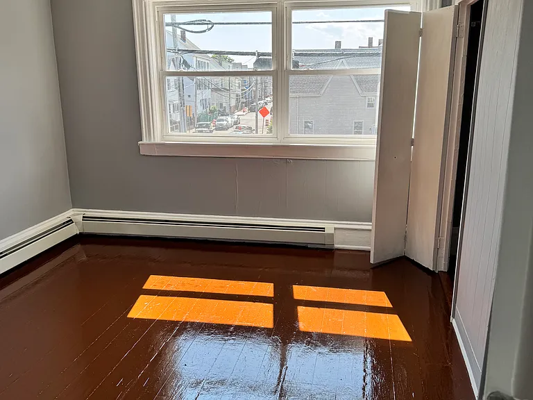 128 Purchase St #2 — Photo 14