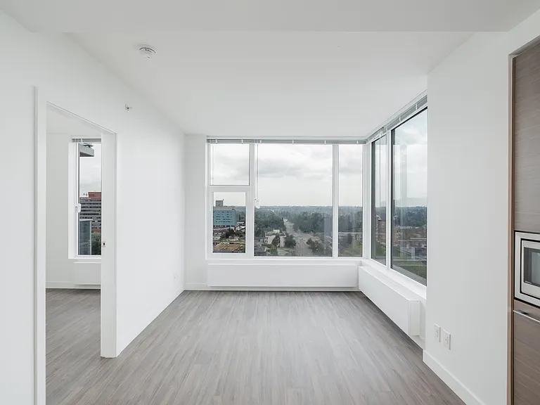 13615 Fraser Hwy #2403 — Photo 25