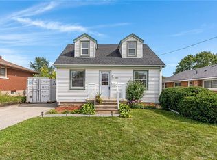 197 9th Ave, Kitchener, ON N2C 1S9
