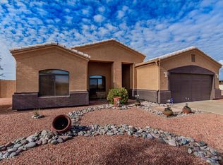 15806 S Overfield Rd, Arizona City, AZ 85123