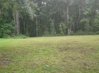 Chateau Ln, Tallahassee, FL 32311