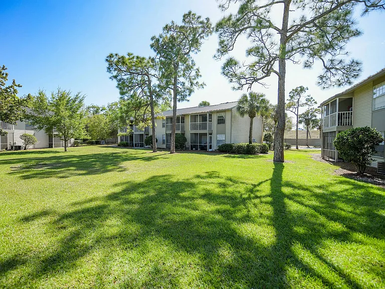 The Coast Residences — Photo 19