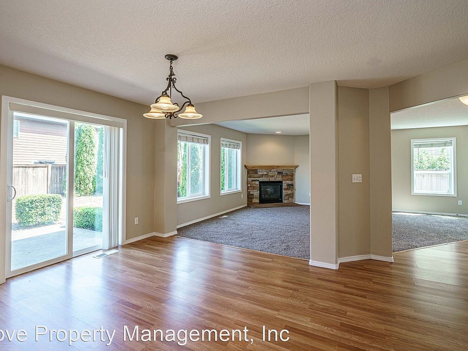 1st image of 16402 NE 43rd Way