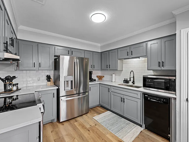 103 Cimarron Ln — Photo 3