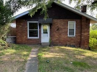 3707 Sunflower Rd, New Brighton, PA 15066